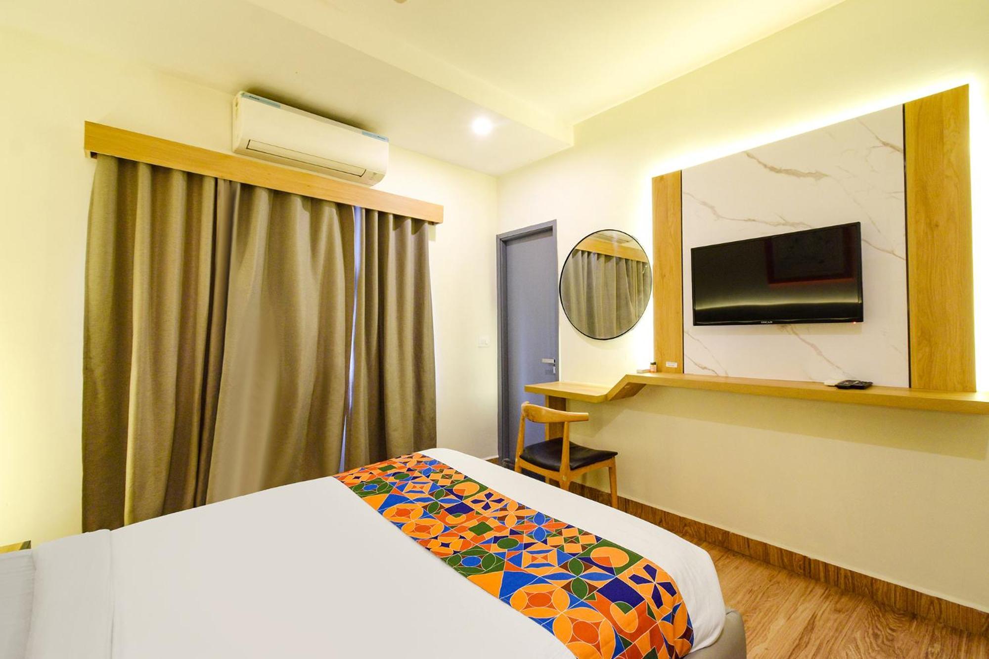 Fabhotel White Ridge - Kondapur Kondapur  Buitenkant foto